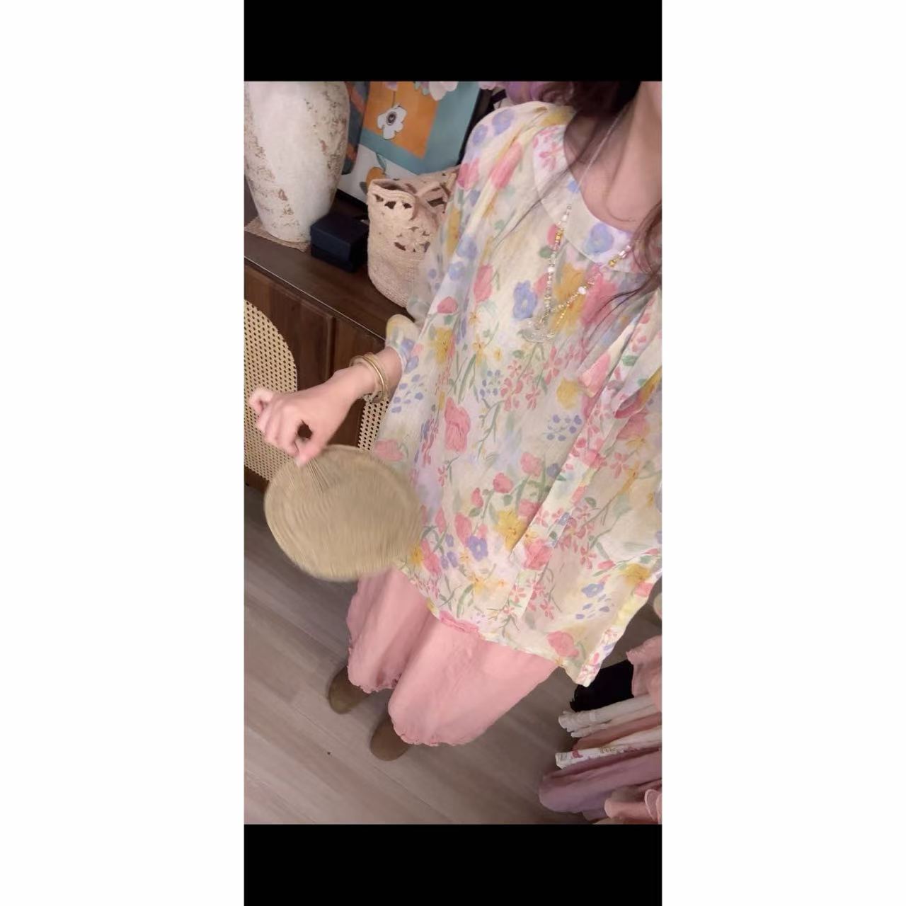 【A179】夏季苎麻圆领小衫女 复古文艺气质衬衣宽松刺绣衬衫