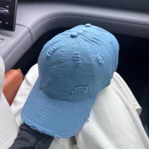 经典简约破洞棒球帽休闲百搭