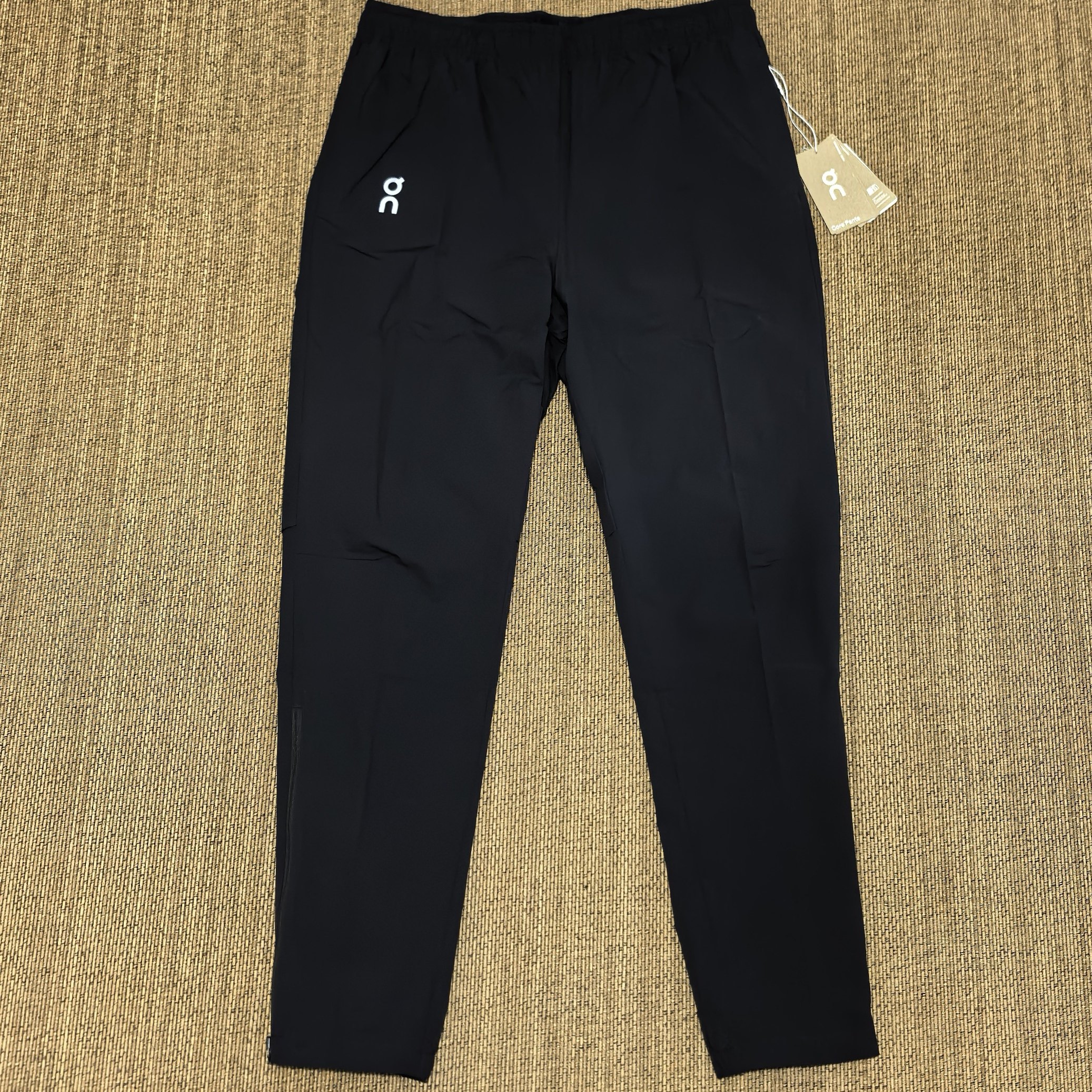 On昂跑 Core Pants 纯色舒适透气松紧腰跑步运动长裤 现货