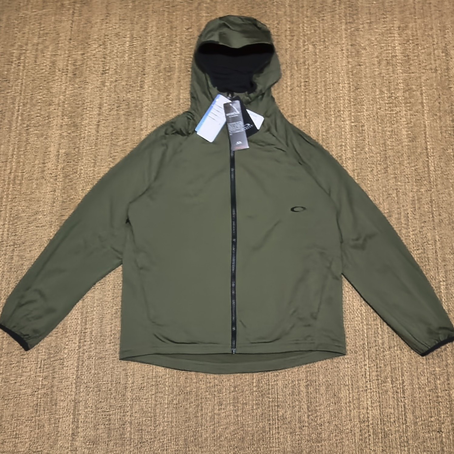 Oakley欧克利OPERATIVE4 吸汗速干运动户外夹克连帽外套FOA405342