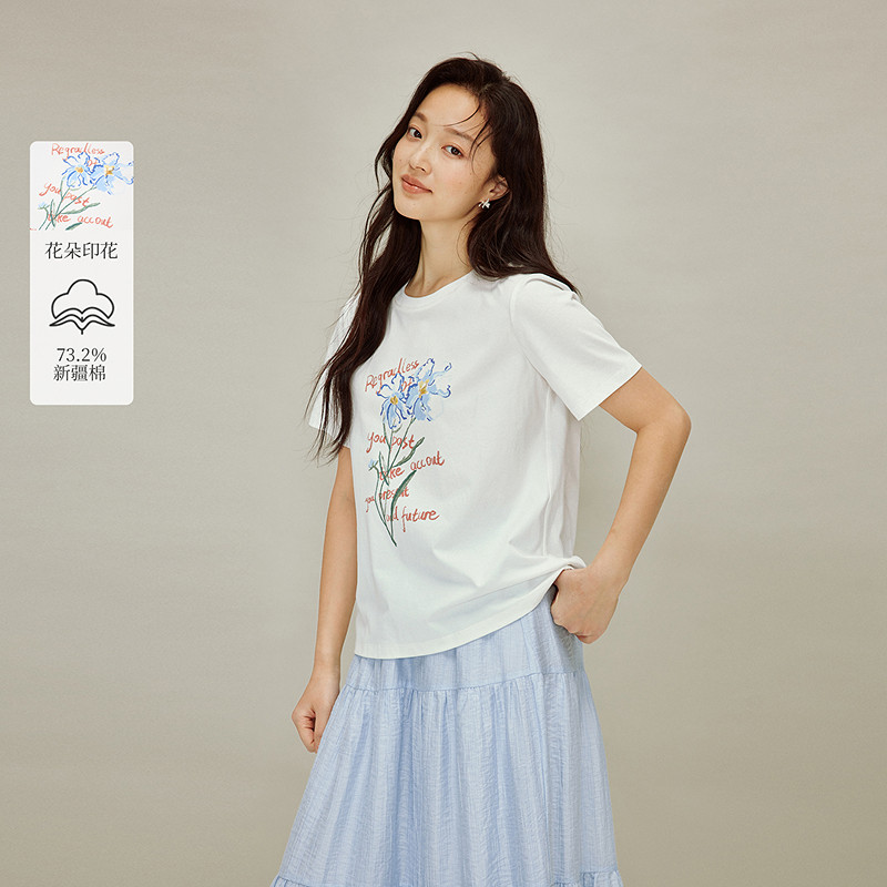 茵曼美式花卉字母印花圆领短袖T恤2026春季女装新款百搭白色上衣
