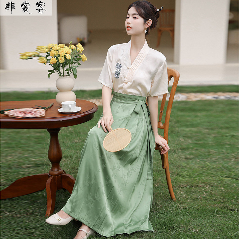 明制汉服马面裙夏季款新中式通勤国风刺绣汉服衬衣系带提花女套装