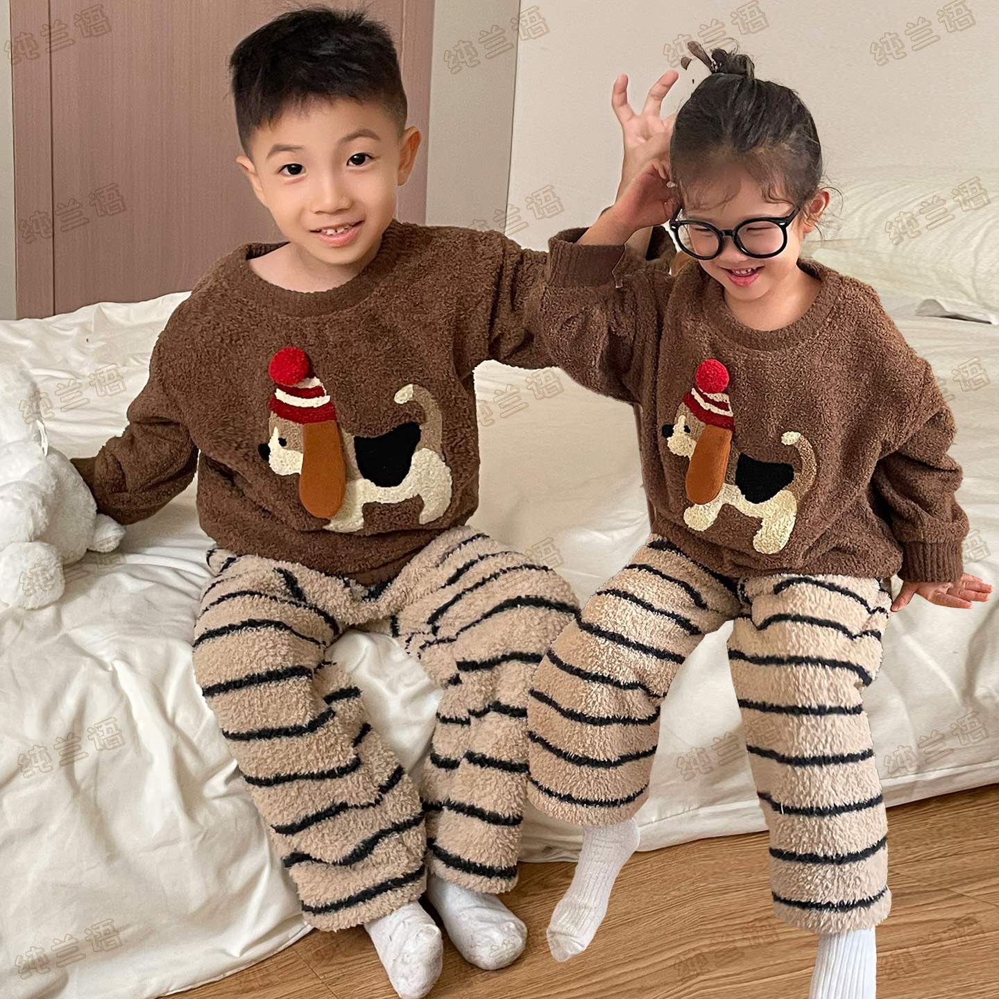 儿童秋冬季加厚珊瑚绒卡通家居服