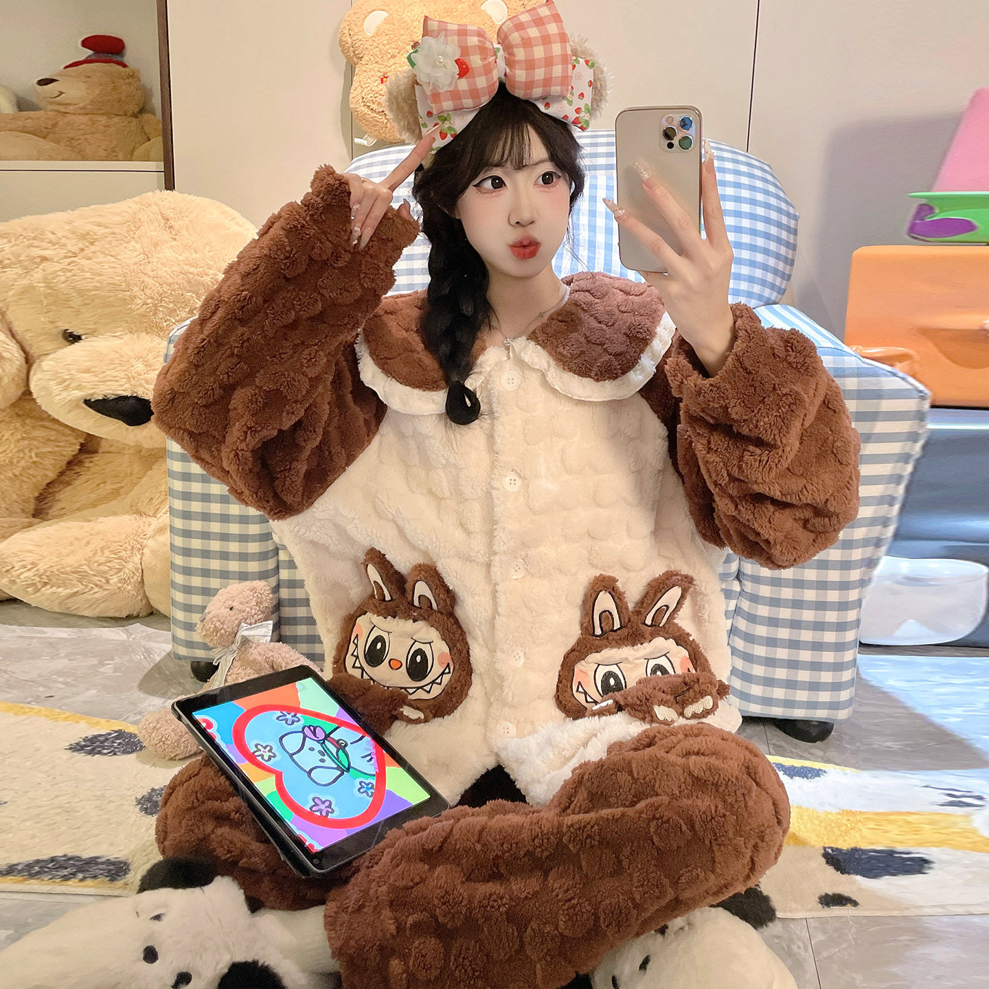 珊瑚绒睡衣女款冬装拉布布家居服