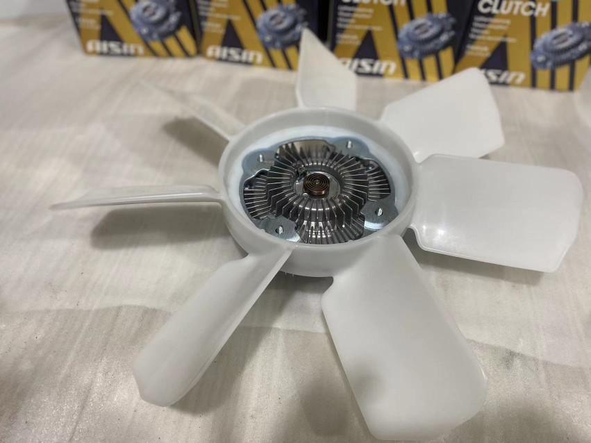 大切诺基3.7/4.0/4.7改装v8硅油风扇