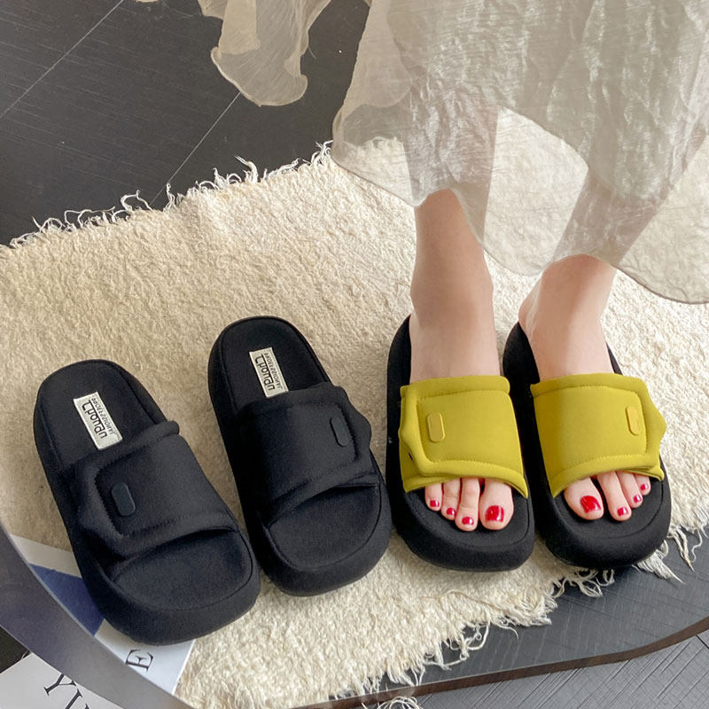 厚底凉拖鞋女夏外穿2026新款配裙子法式高级感超火绝美增高一字拖