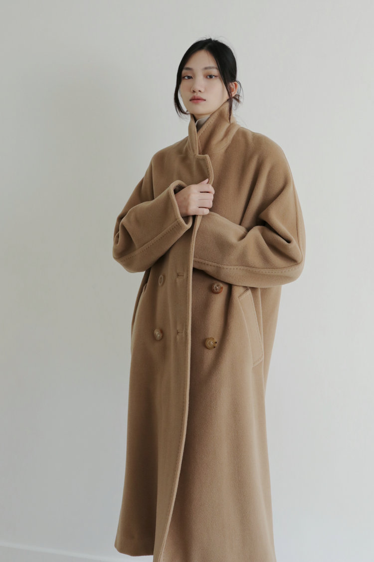 2025新女款大衣秋冬系带长款宽松廓形羊绒牛角扣101801