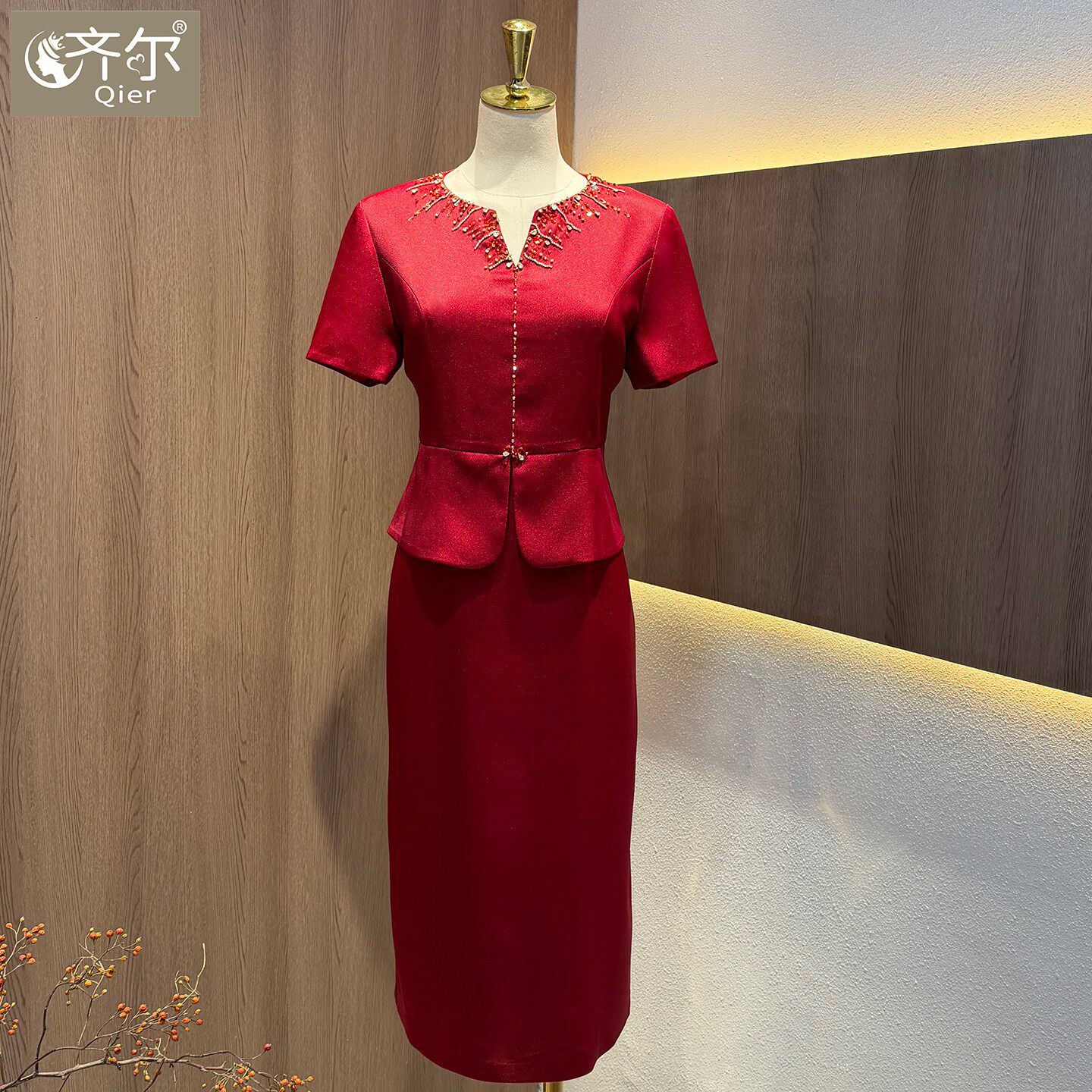 妈妈婚宴装礼服2026新款假两件高端轻奢高级感洋气喜婆婆小个子