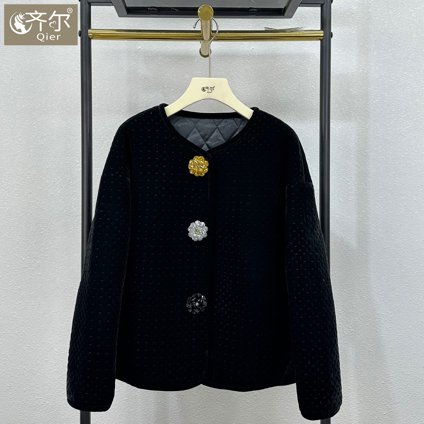 加棉2025冬季新中式圆领立体花老钱风黑色真丝绒夹棉外套时尚棉服