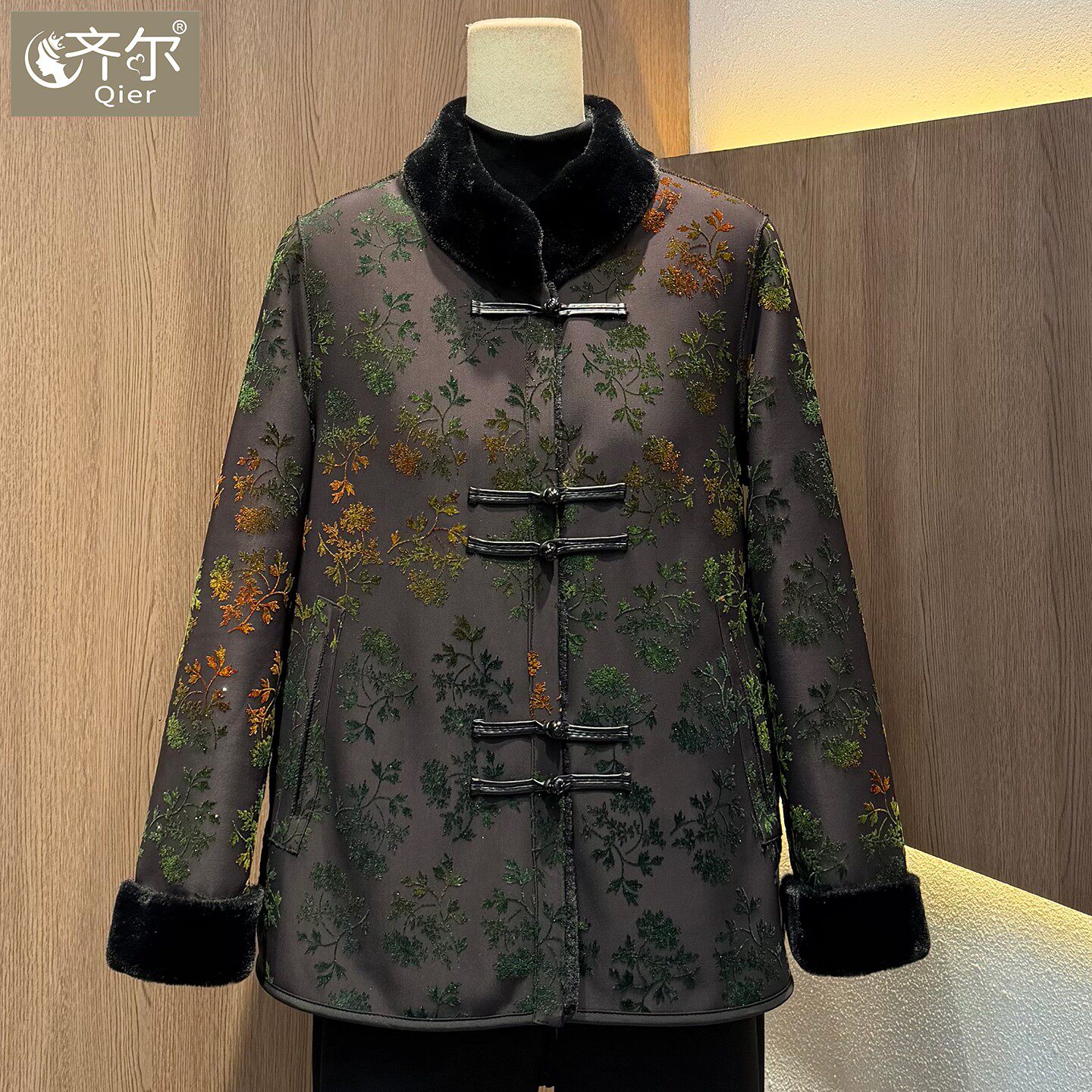 品牌妈妈冬装水貂绒外套中老年女士保暖盘扣皮草环保皮毛一体大衣