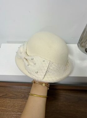 赫本风贝雷帽女秋冬羊毛呢礼帽法式复古网纱珍珠蝴蝶结千金帽盆帽