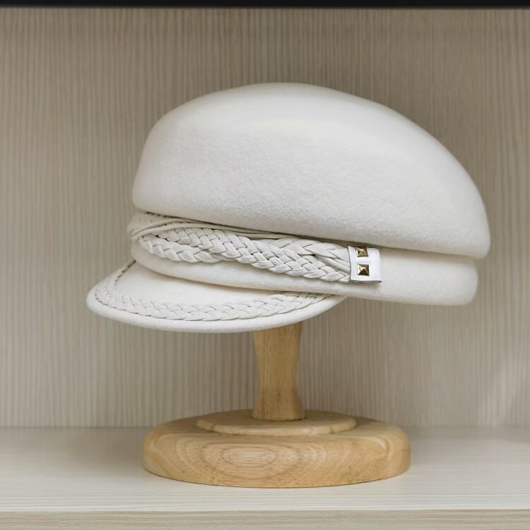 鸭舌帽女秋冬麻花辫羊毛呢贝雷帽日系复古百搭马术帽显脸小报童帽