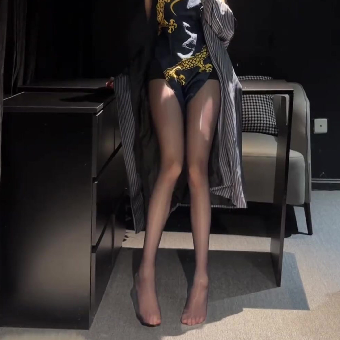 简约高腰连裤袜女2026年修身美腿超薄黑丝高弹丝滑修腿神器打底袜