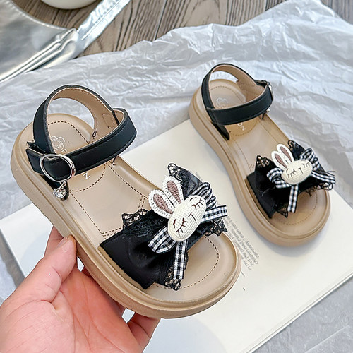 女童凉鞋2026新款夏季时尚软底儿童沙滩鞋女孩可爱公主凉拖宝宝潮