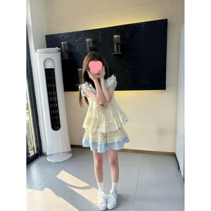 蓝野甜美可爱小飞袖花朵上衣女+蛋糕花边半身裙夏季新款套装