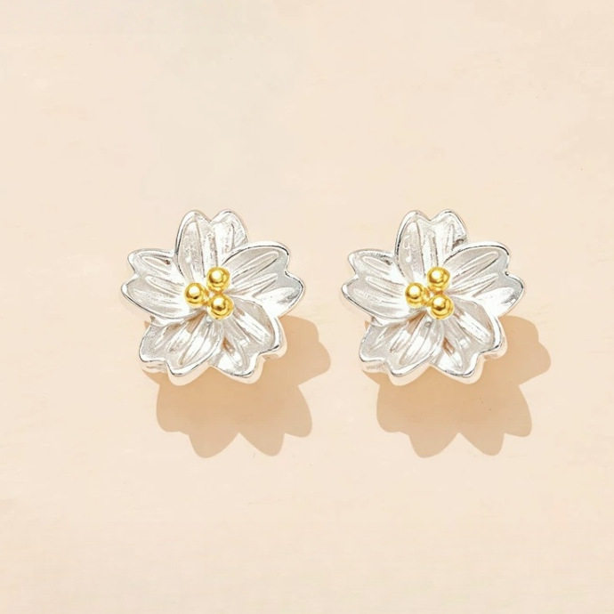 999足银樱花耳钉女简约日系气质甜美小清新设计少女感花朵银耳饰,饰品/流行首饰/时尚饰品新,银饰耳饰,淘宝优惠券,粉丝福利购,淘宝优惠卷