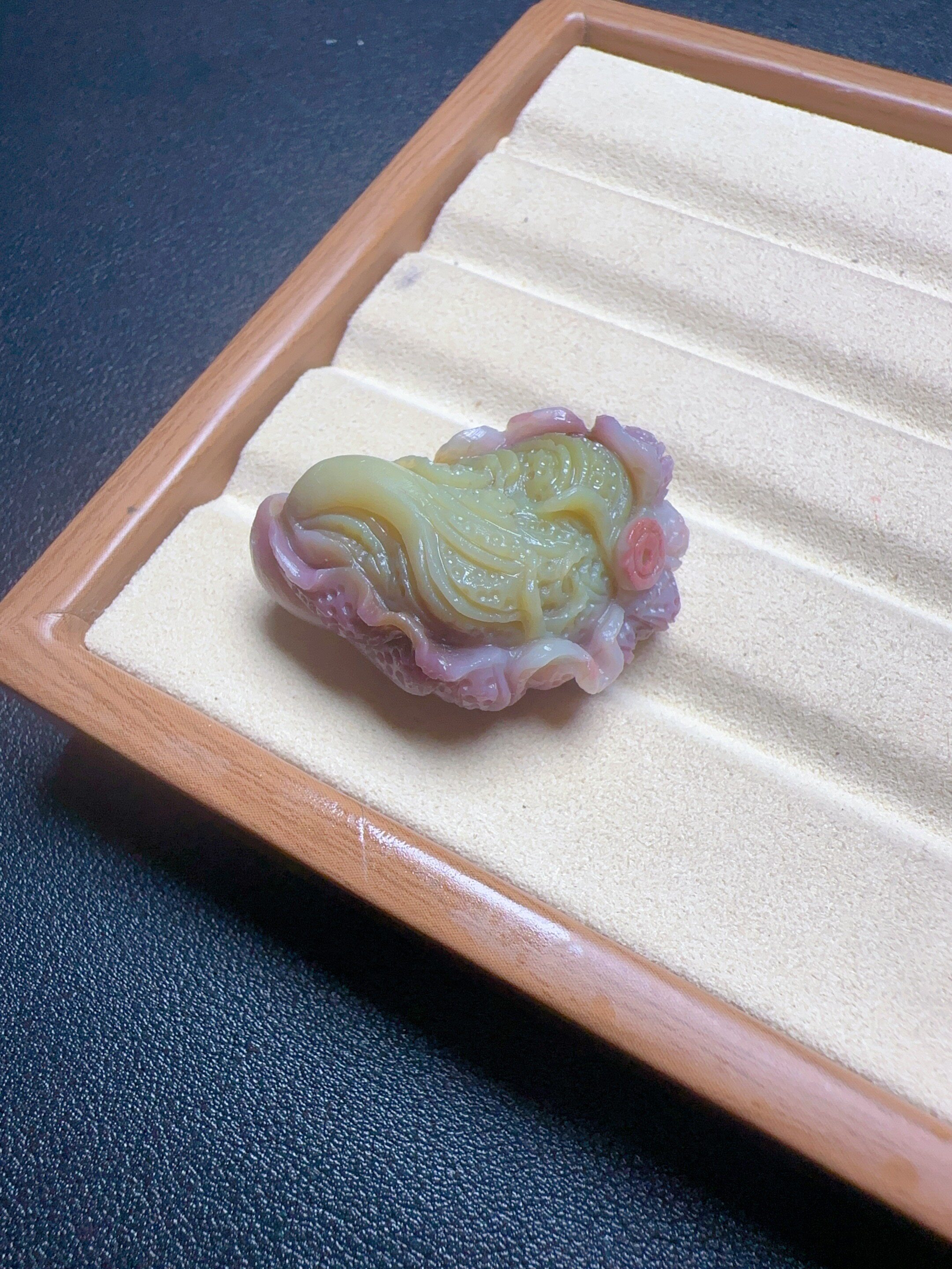 天然老矿盐源玛瑙立体白菜紫色俏黄精品吊坠精工雕刻