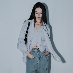 女白色V领宽松显瘦轻奢高级感长袖 上衣 垂顺假两件马甲衬衫 月影集