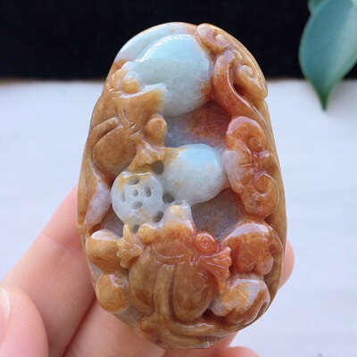 黄翡巧雕匠心独运金鱼金玉满堂老坑送证书A货颈饰玉坠玉吊坠翡翠