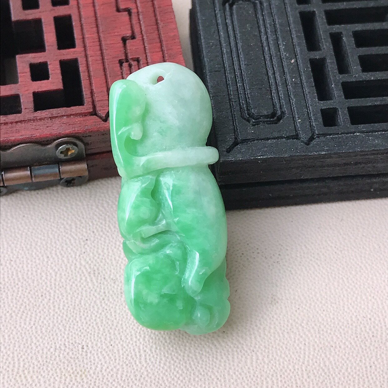 保真阳绿立体雕刻佛手老坑A货颈饰玉坠玉玉冰种吊坠缅甸玉石翡翠