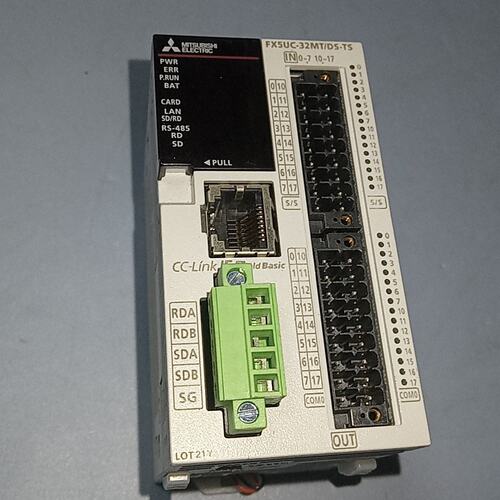 议价FX5UC-32MT/DS-TS，21年三菱PLC，成色漂亮