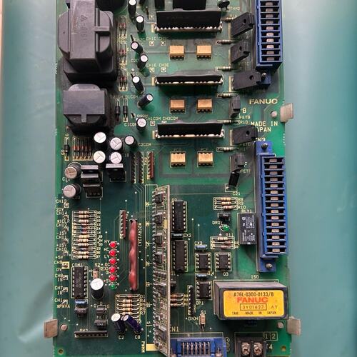 议价发那科数控系统老款驱动器控制器A06B-6058-H005