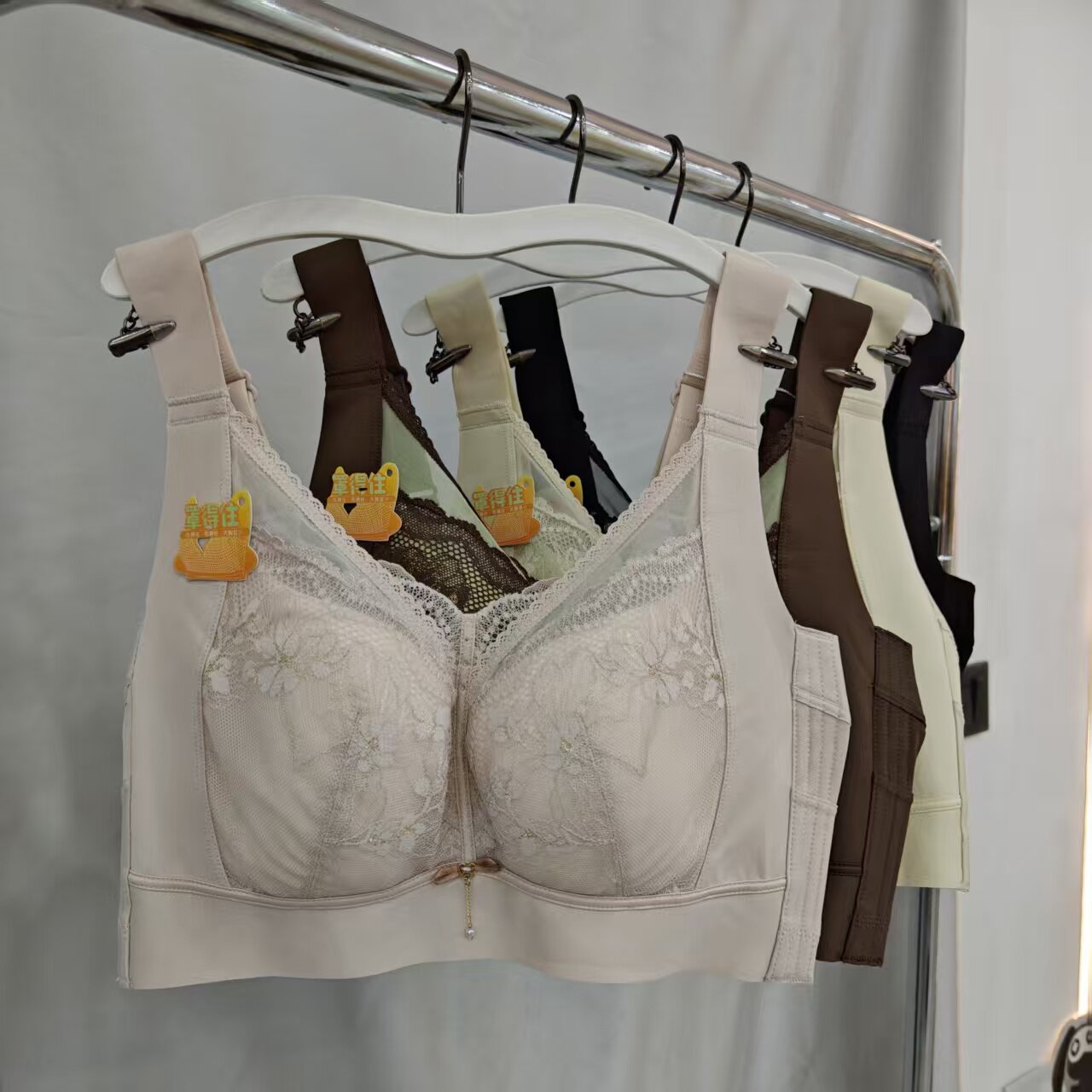 大胸显小全罩杯软钢圈收副乳文胸