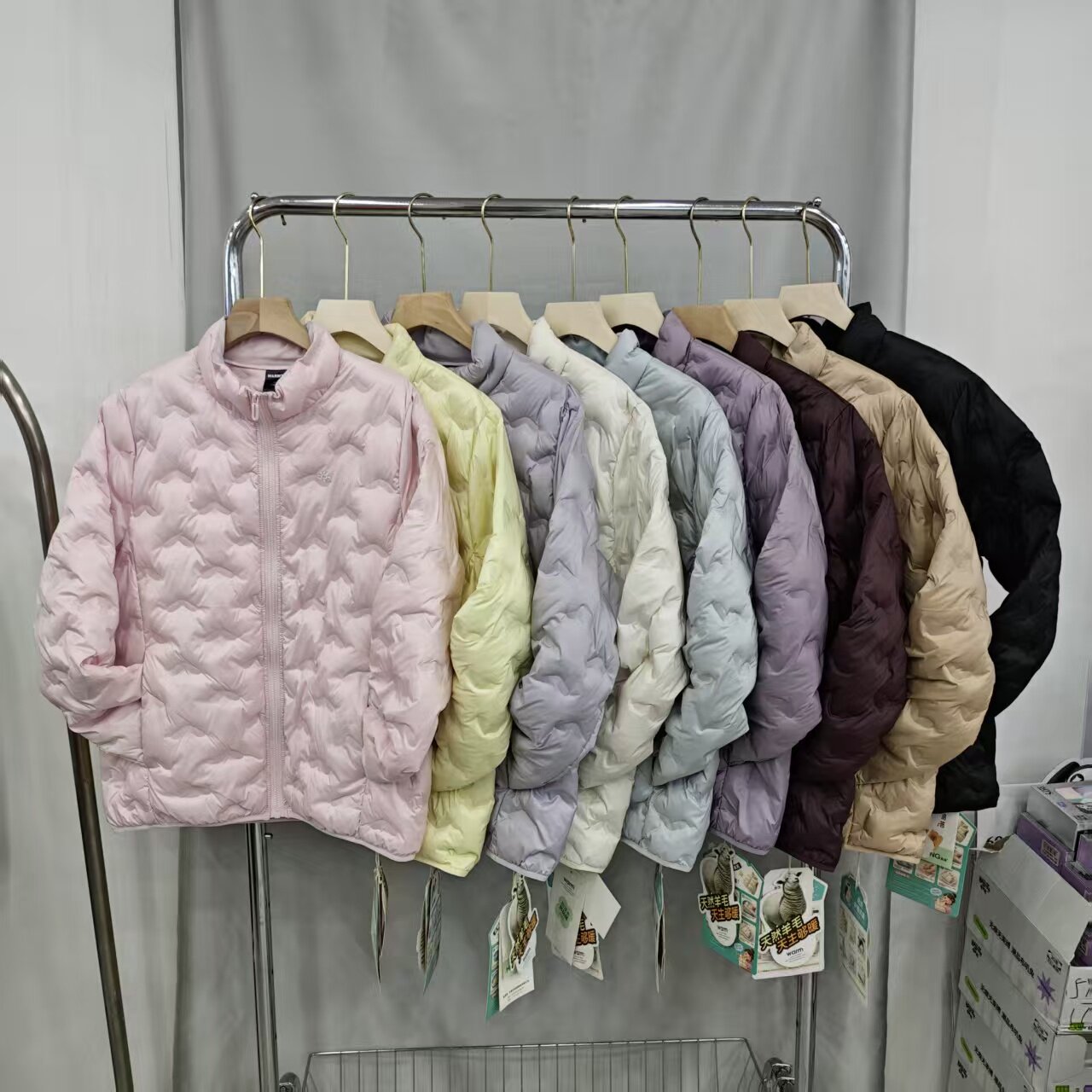 秋冬女立领拉链轻暖通勤保暖棉衣