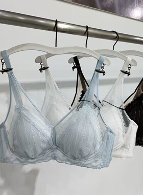 新款蕾丝轻奢三角杯内衣BC杯性感舒适聚拢薄杯文胸罩大胸显小6909