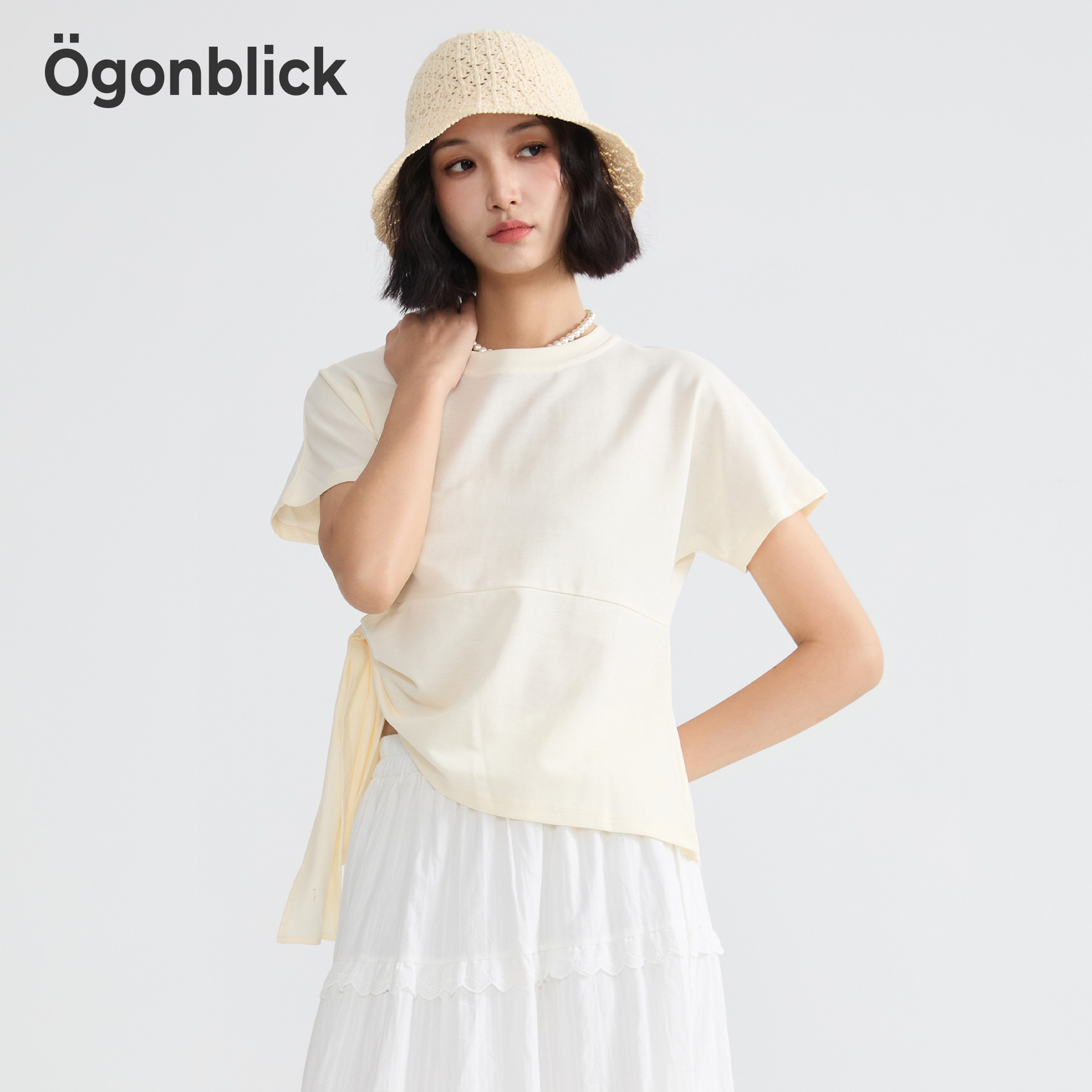 设计感不规则短袖T恤女