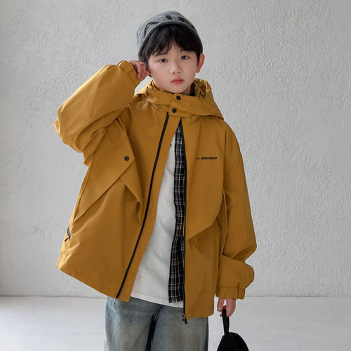 男童春秋连帽工装冲锋衣