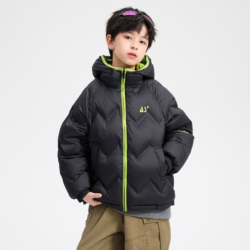 男童黑色白鸭绒羽绒服冬季新款