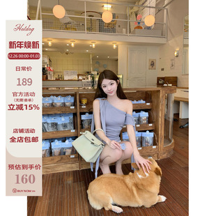 高级设计感小众别致斜肩不规则上衣 慢调画廊 Hotdog 热狗很辣