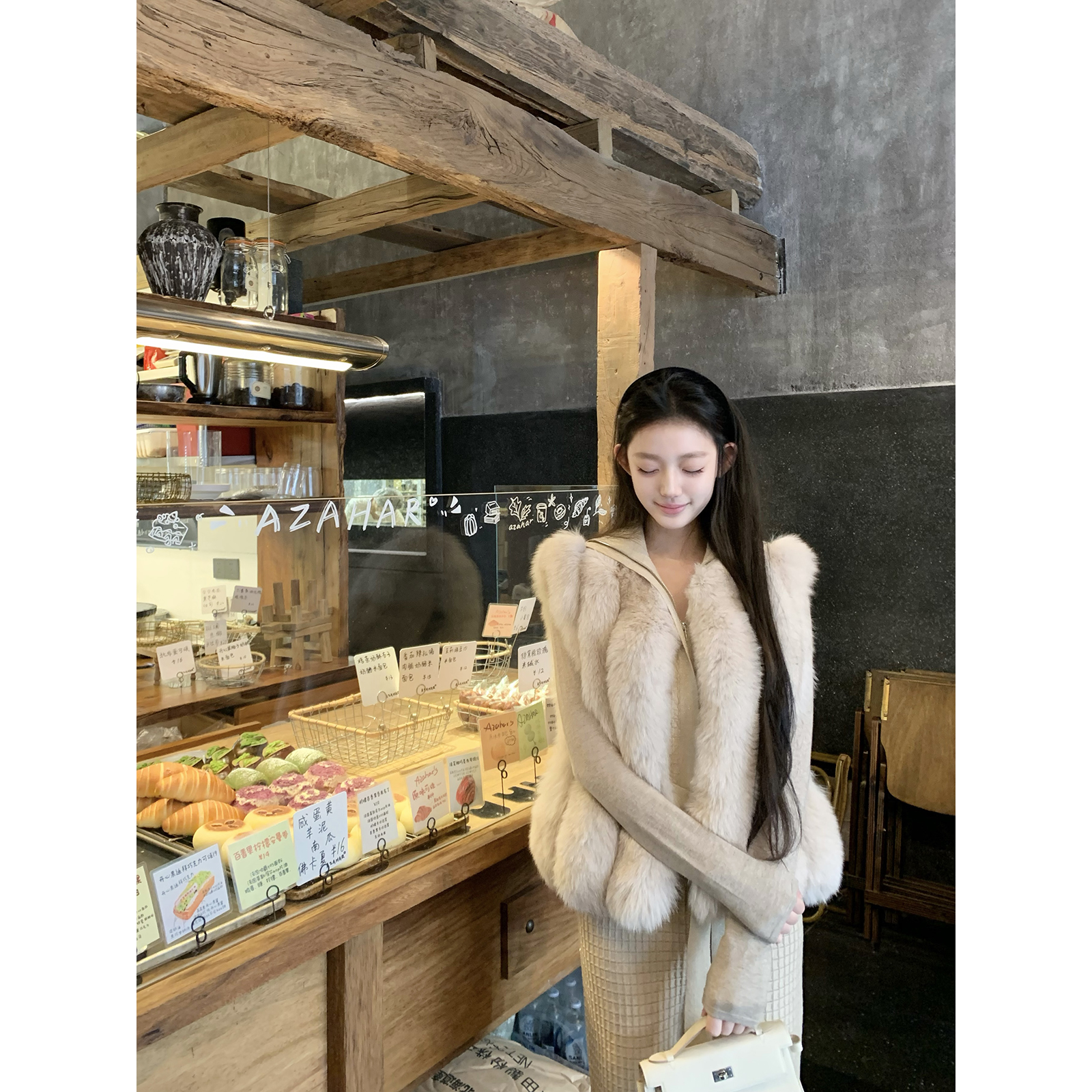 Hotdog热狗很辣皮草马甲