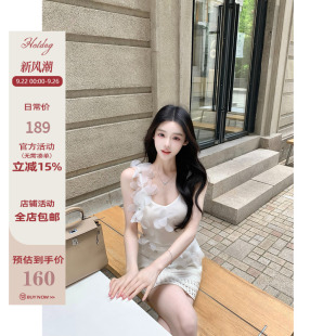 Hotdog熱狗很辣 精致優雅氣質上衣女立體花朵點綴背心 玉容花影