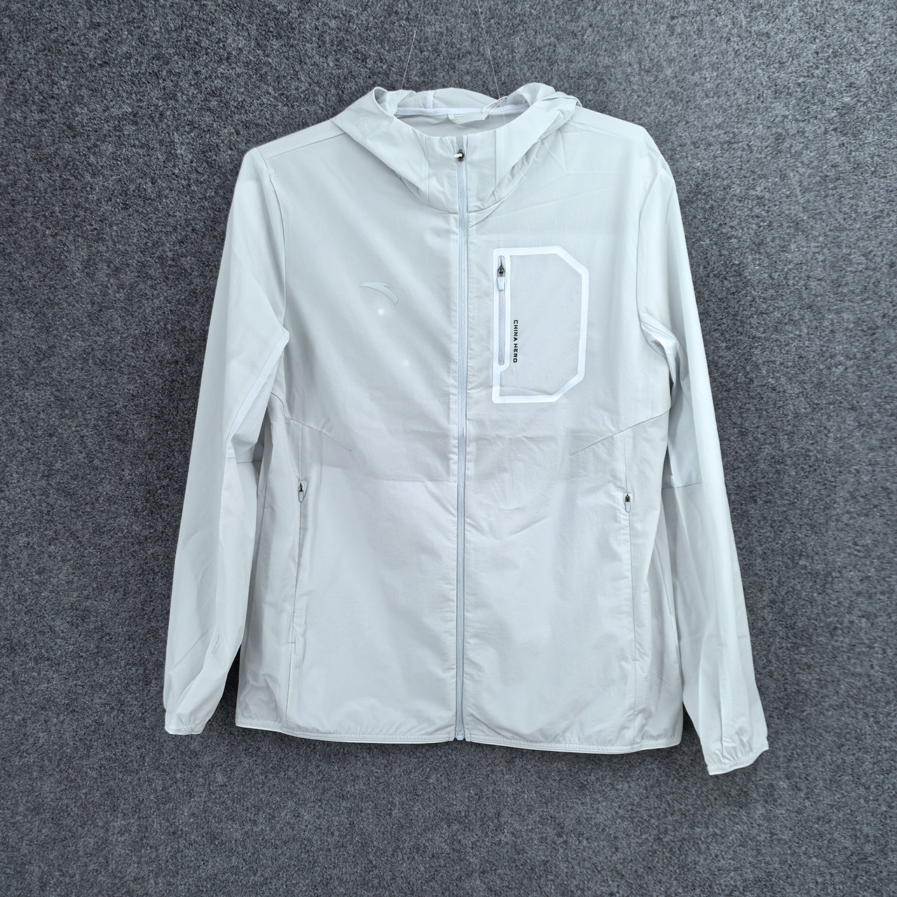 安踏防晒衣男夏季新款轻薄梭织连帽骑行运动风衣上衣152427623
