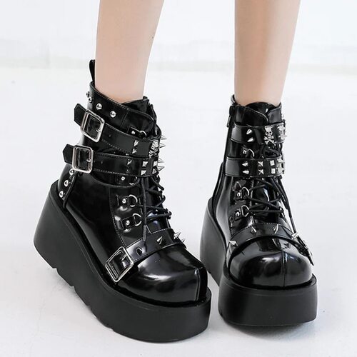 Slope Knight Boots Women's Large Punk Thick Bottom Short
