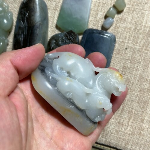 来料加工和田玉籽料多种题材抛光后展示