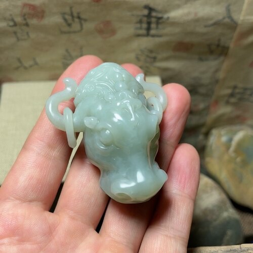 来料加工和田玉牛头手把件 可售