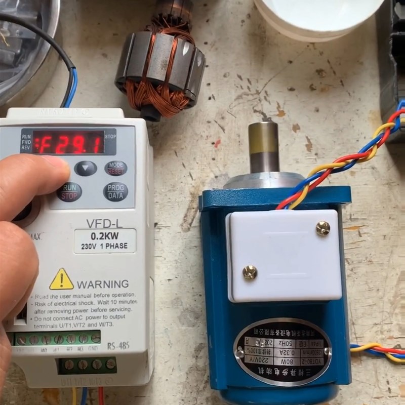 台达L系列变频器VFD-L 9s新工厂直销现货单相输入220V  0.2/0.4K