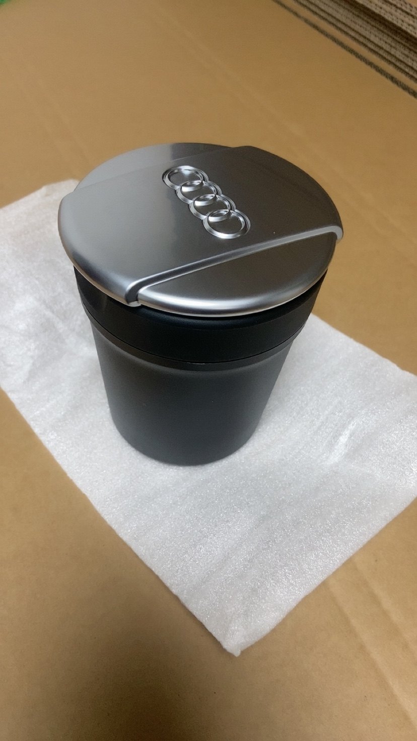 A4L A5 A6L Q5L Q7 A7 A8L Q3 Q5L专用烟灰缸原装原厂车载烟灰