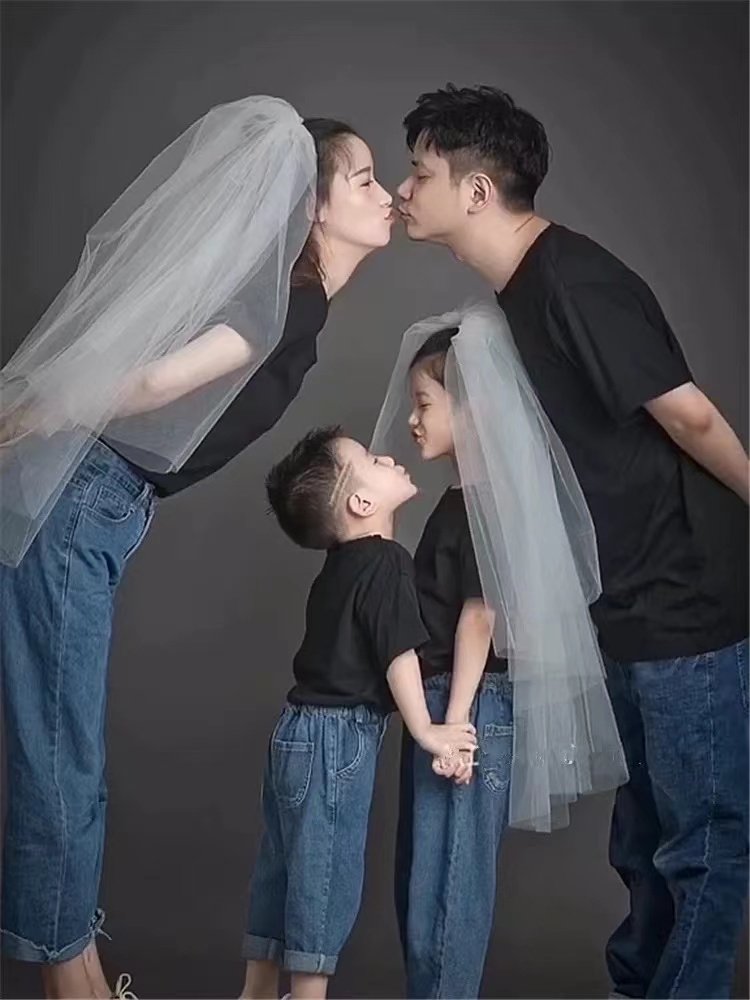 단색 사진관 촬영 부모자식 여름 가족사진 의상 3 4 5인 가족 가족의상 흑백 티셔츠