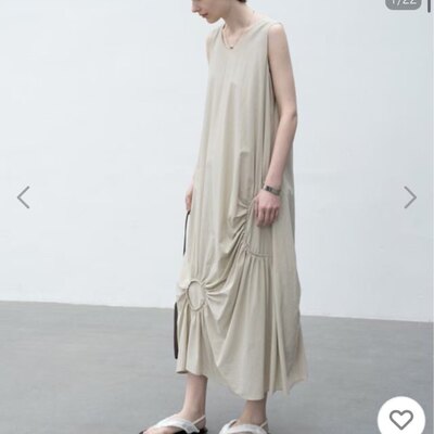 新款高货贵牌14200日元设计款连衣裙