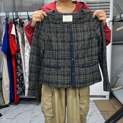 168，V_i_s 小香外套，38肩94胸50长，
