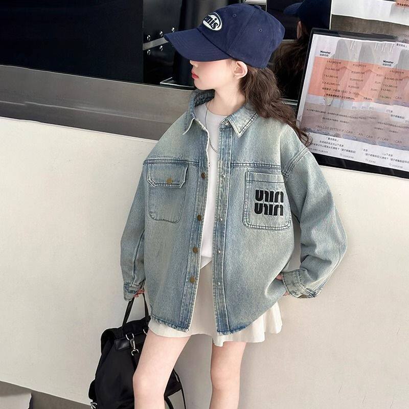 儿童薄款外套春秋款2026新款中大童女童外套学生版长袖衬衫洋气