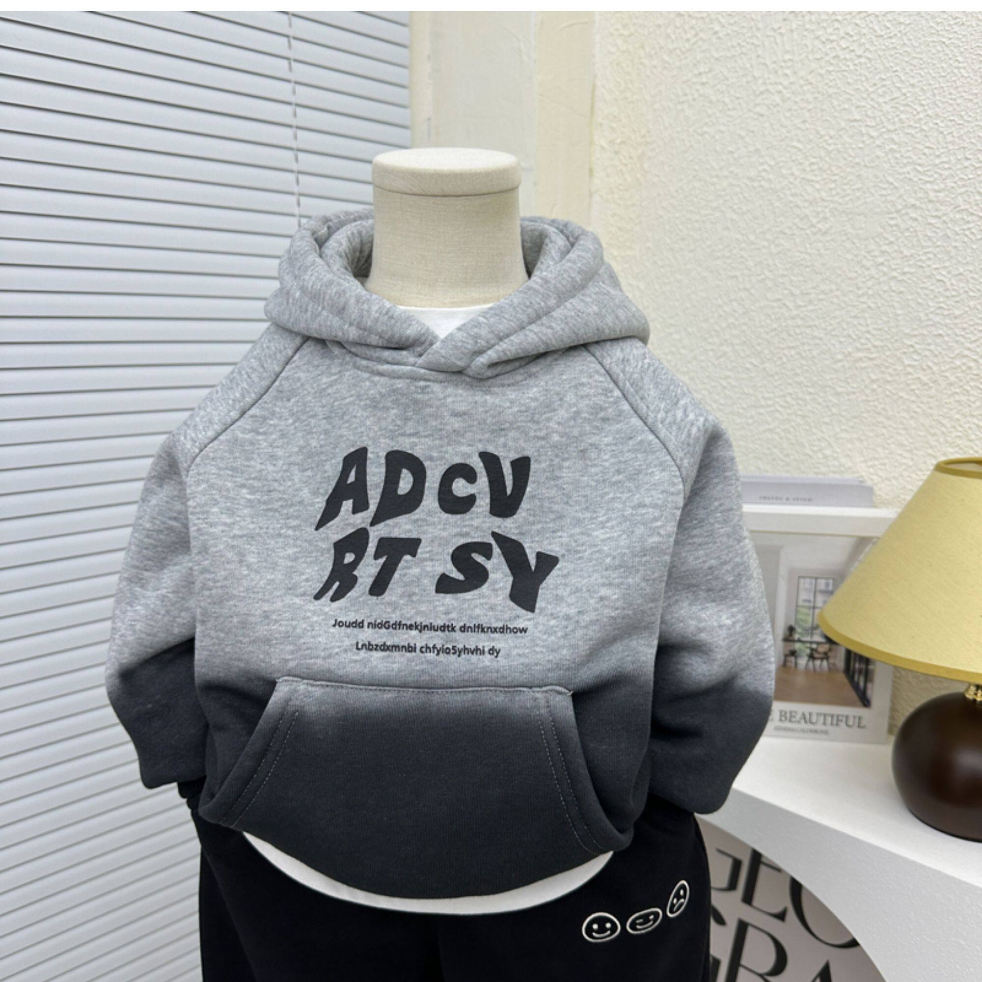 男童加绒加厚连帽卫衣冬季儿童一体绒套头衫渐变印花帅气保暖外套