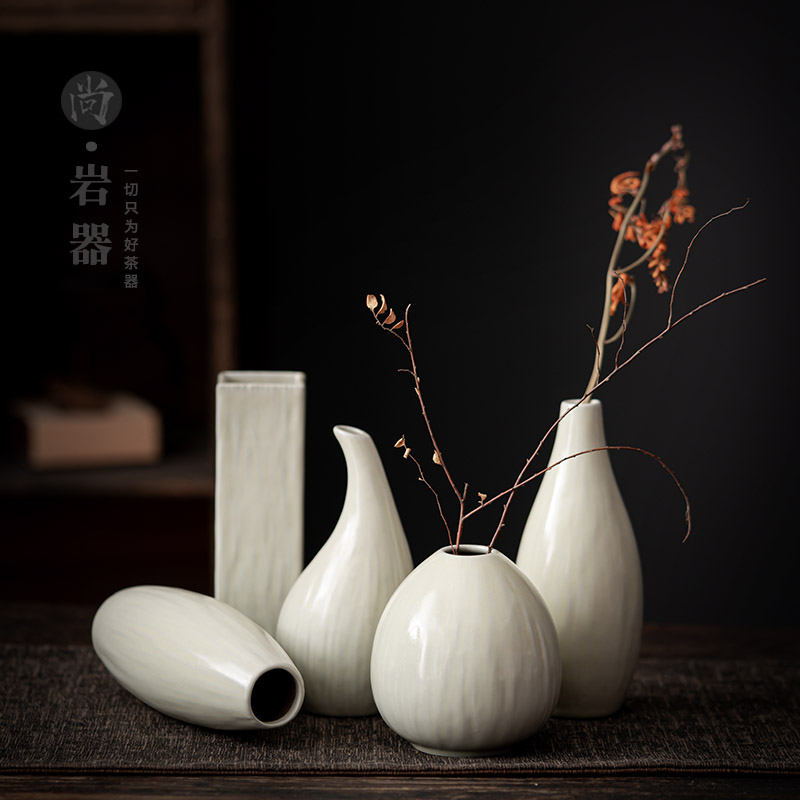 尚岩复古创意陶瓷小花瓶个性时尚小花器干花水培花插家居饰品摆件