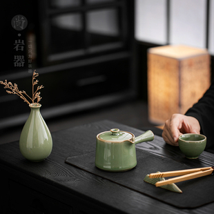 陶瓷侧把壶家用防烫手抓壶复古茶壶功夫茶具带过滤泡茶壶单壶青瓷