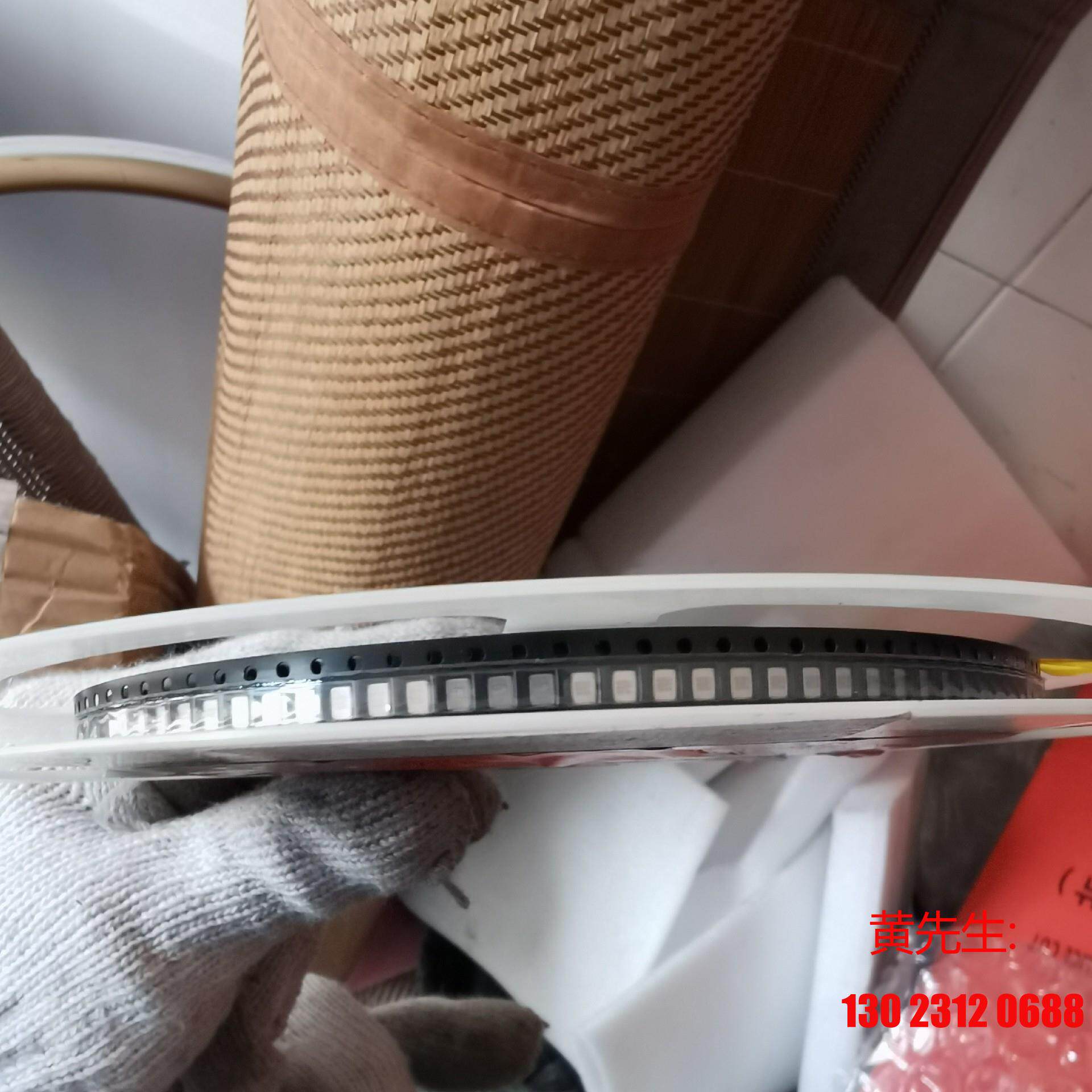 贴片晶振实拍图,一盘不满,看上的老板,需要的来议价