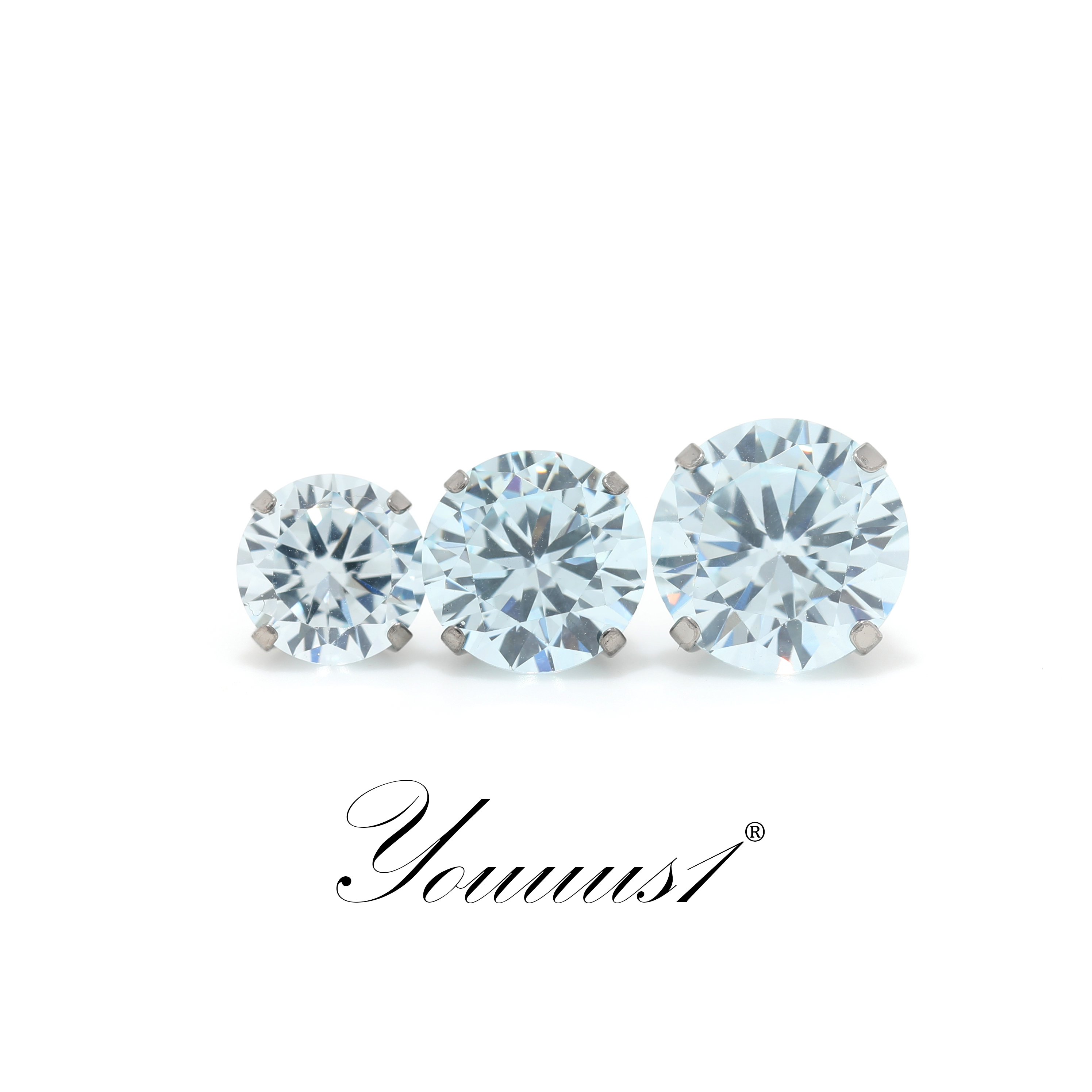 都在找的冰山兰色锆石耳骨钉上新